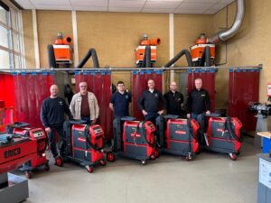 vijf splinternieuwe Fronius TransSteel 3000C Pulse MIG-lasapparaten