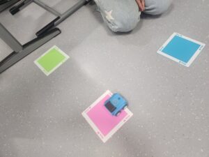 Gastlessen Wetenschap & Technologie op locatie De Spreng-El Ane Inzet: Sphero Indi 3 20250912 131052